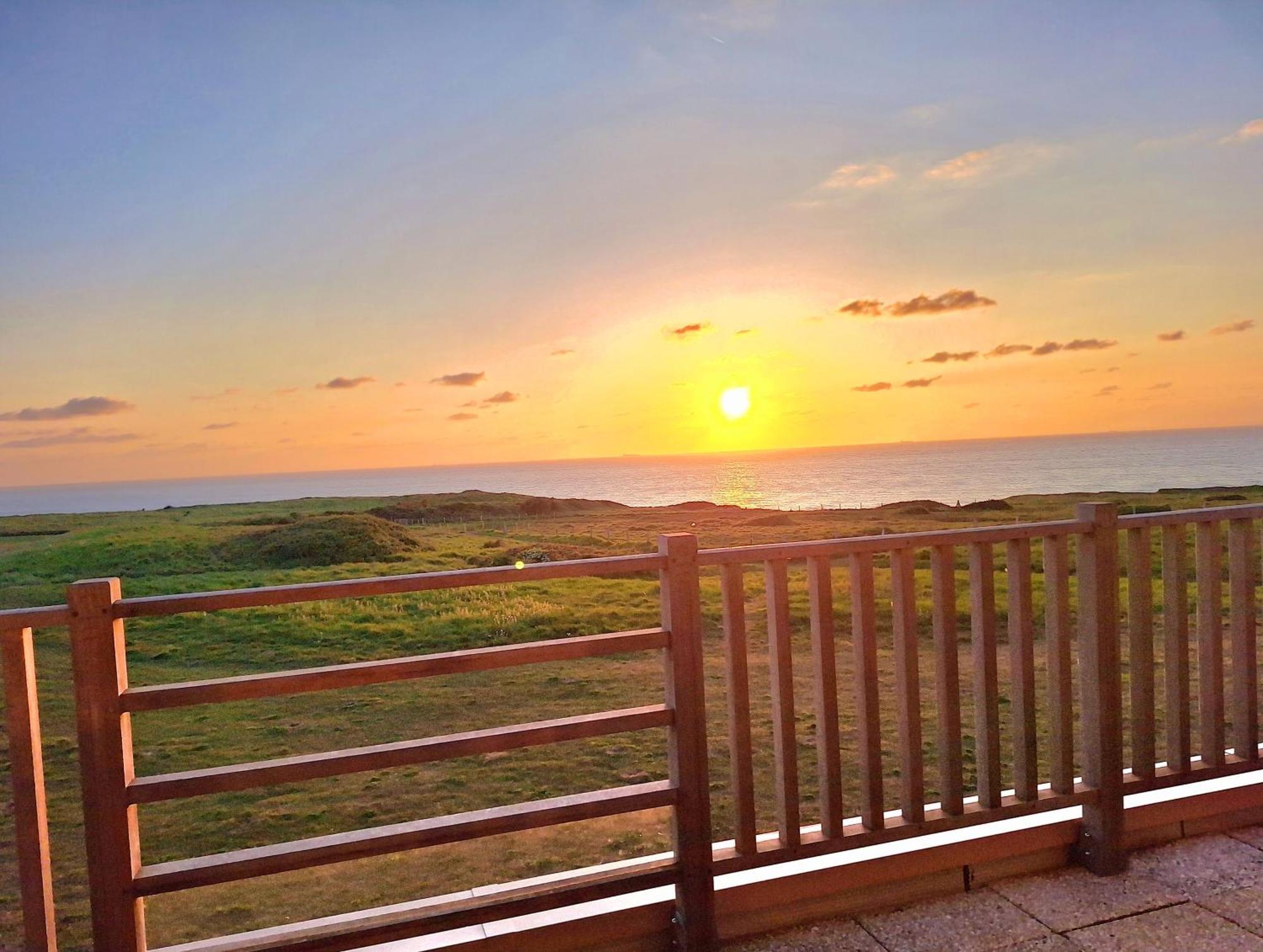 Exceptionnel Penthouse Vue Mer Вимере Екстериор снимка